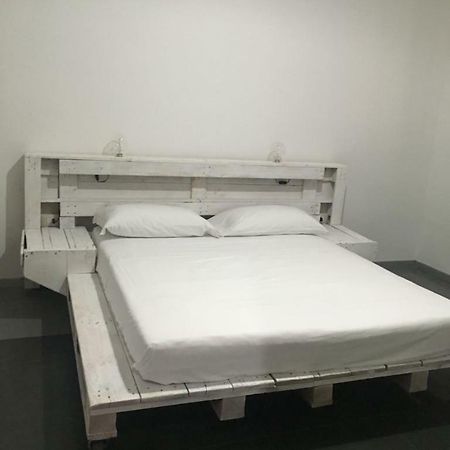 Ateneo Apartments Centro Storico Лечче Экстерьер фото