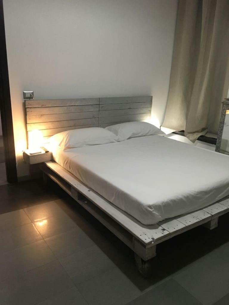 Ateneo Apartments Centro Storico Лечче Экстерьер фото